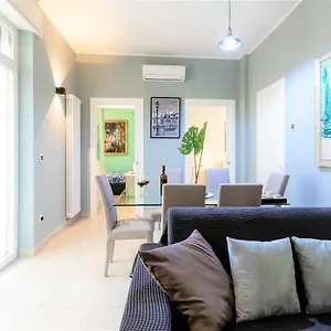 Hostly - Art & Color Midtown - 3br 2ba Apartment