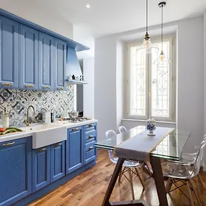 Celestina House Apartment